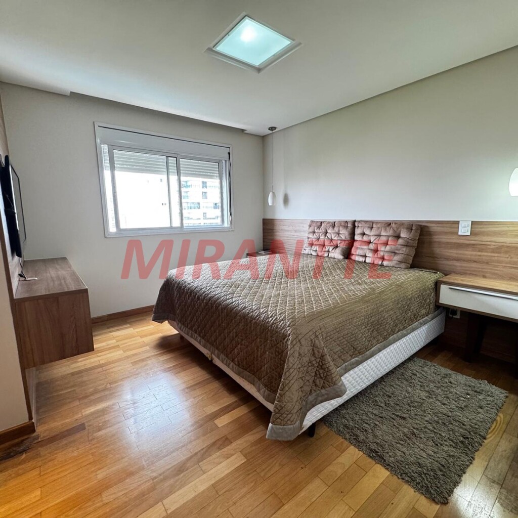 Apartamento de 179m² com 4 quartos em Santana