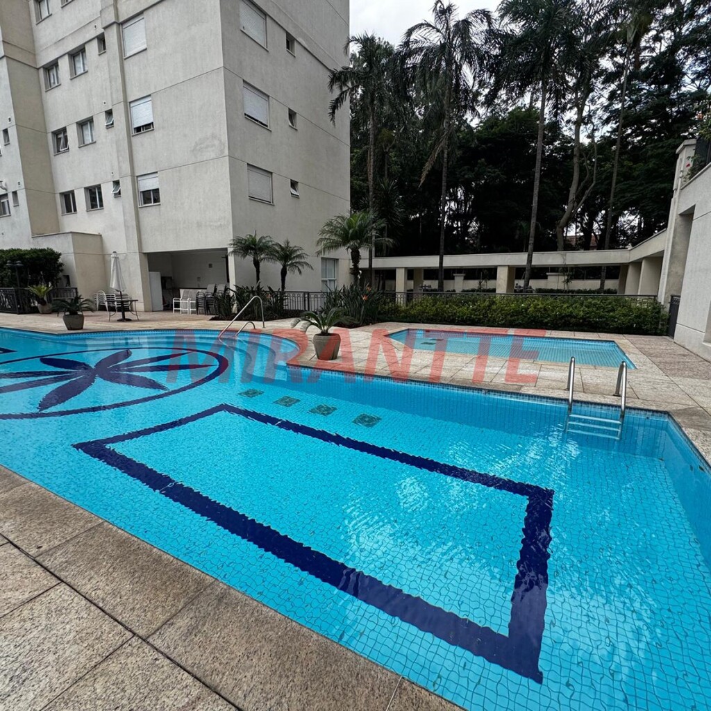 Apartamento de 179m² com 4 quartos em Santana