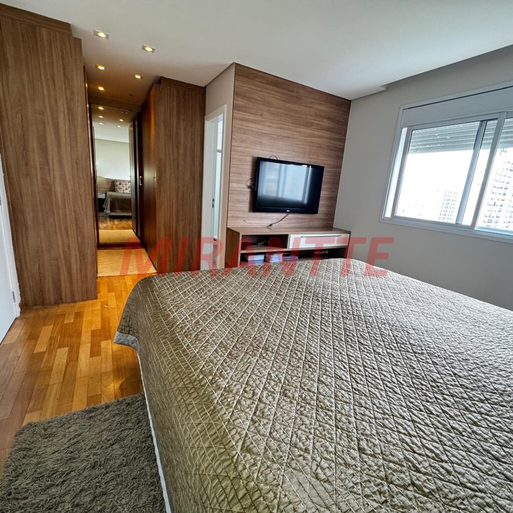 Apartamento de 179m² com 4 quartos em Santana