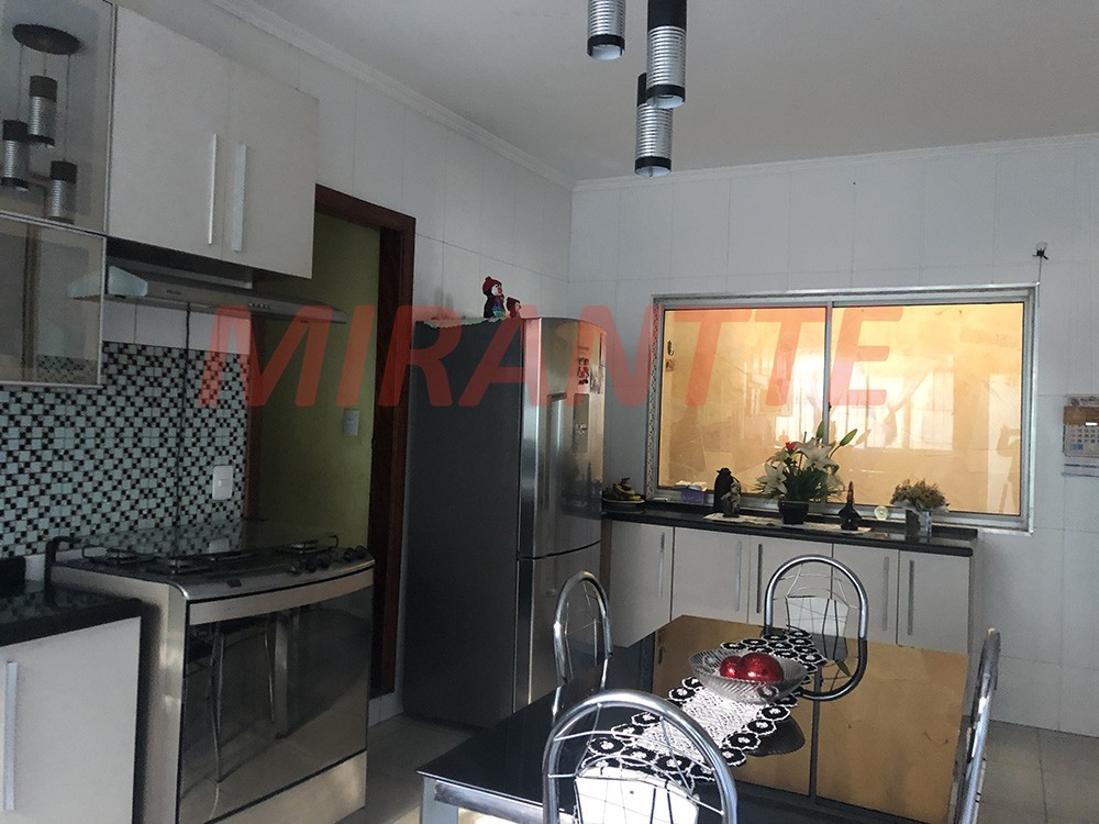 Casa terrea de 359m² com 3 quartos em Casa Verde