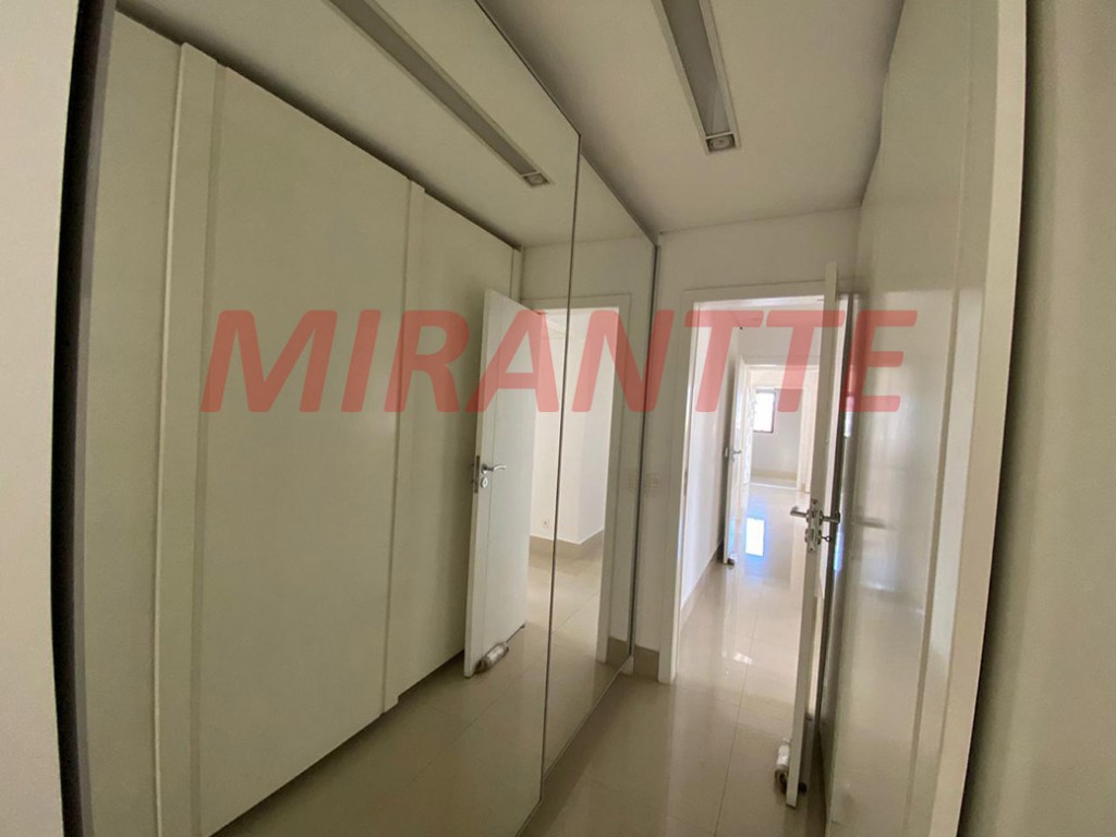 Apartamento de 143m² com 3 quartos em Santana
