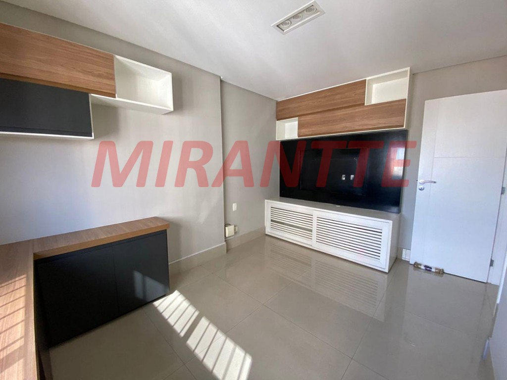 Apartamento de 143m² com 3 quartos em Santana