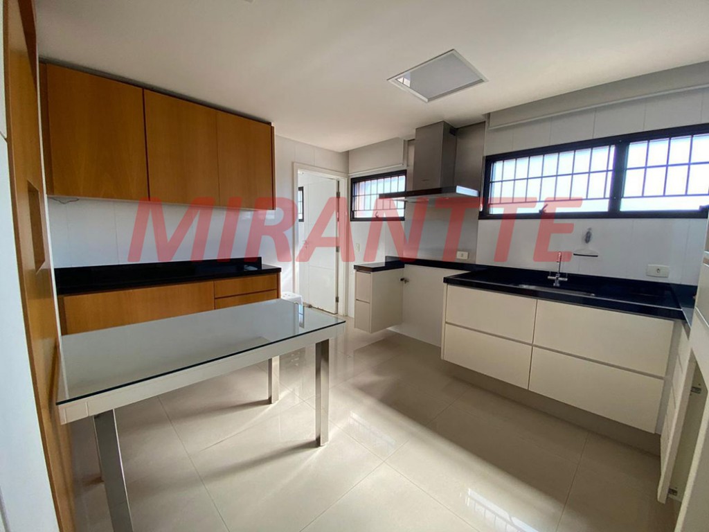 Apartamento de 143m² com 3 quartos em Santana