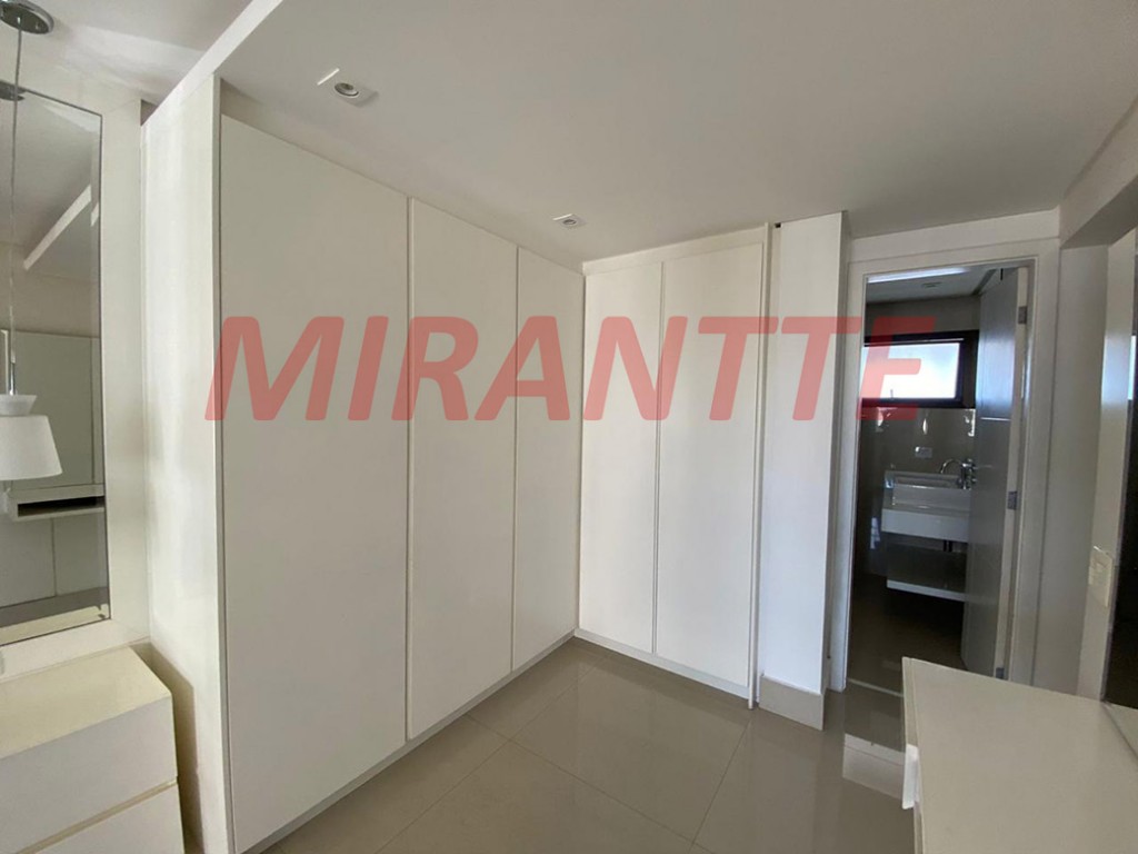 Apartamento de 143m² com 3 quartos em Santana