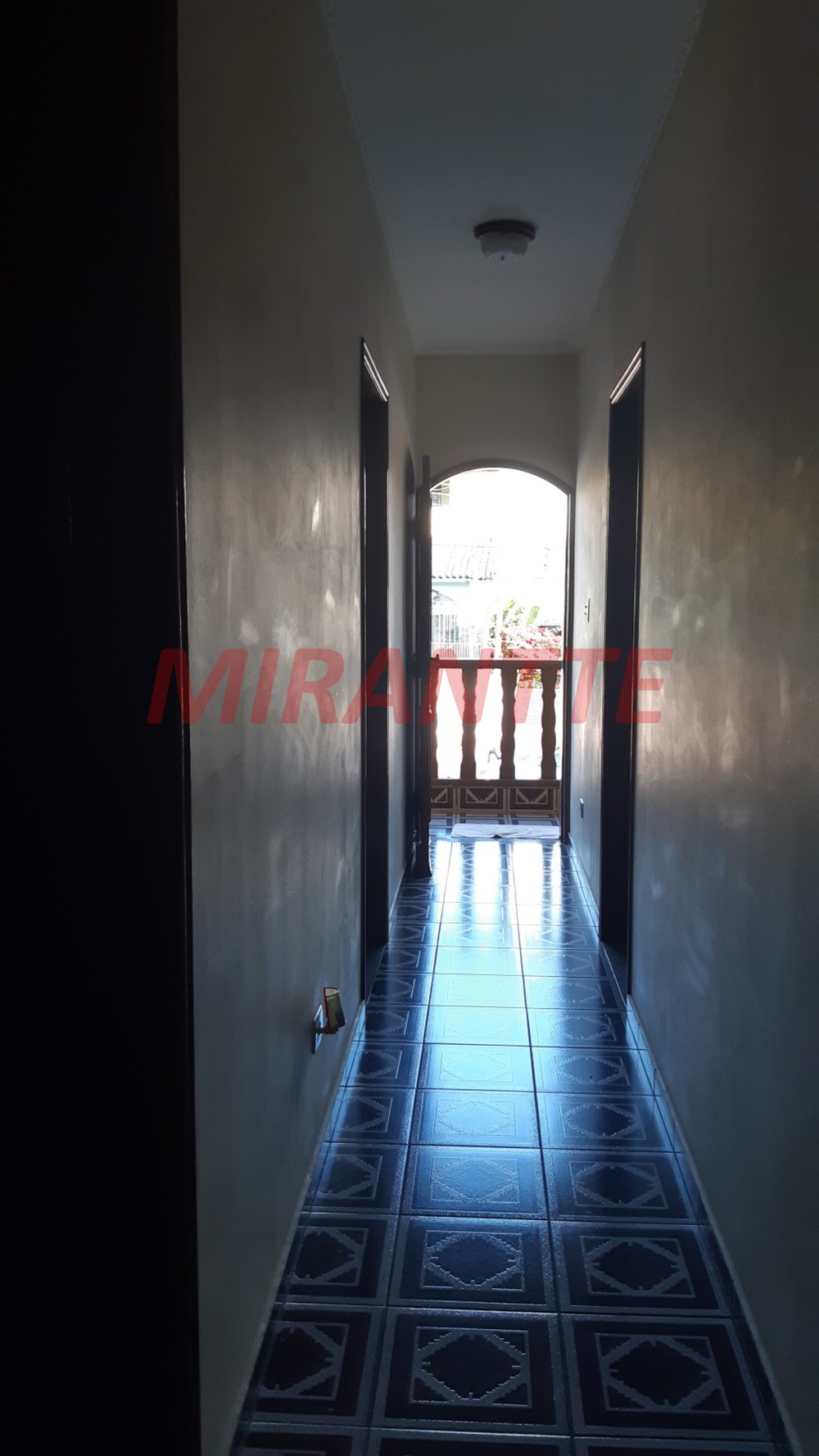 Sobrado de 300m² com 5 quartos em Imirim