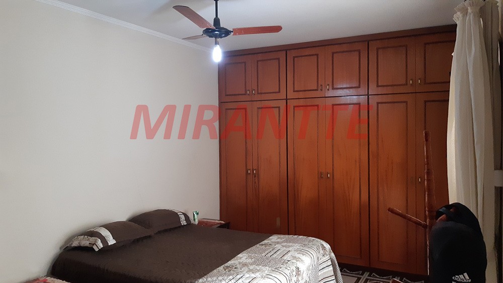 Sobrado de 300m² com 5 quartos em Imirim