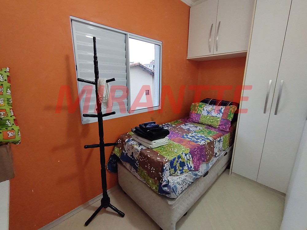 Sobrado de 300m² com 3 quartos em Vila Aurora
