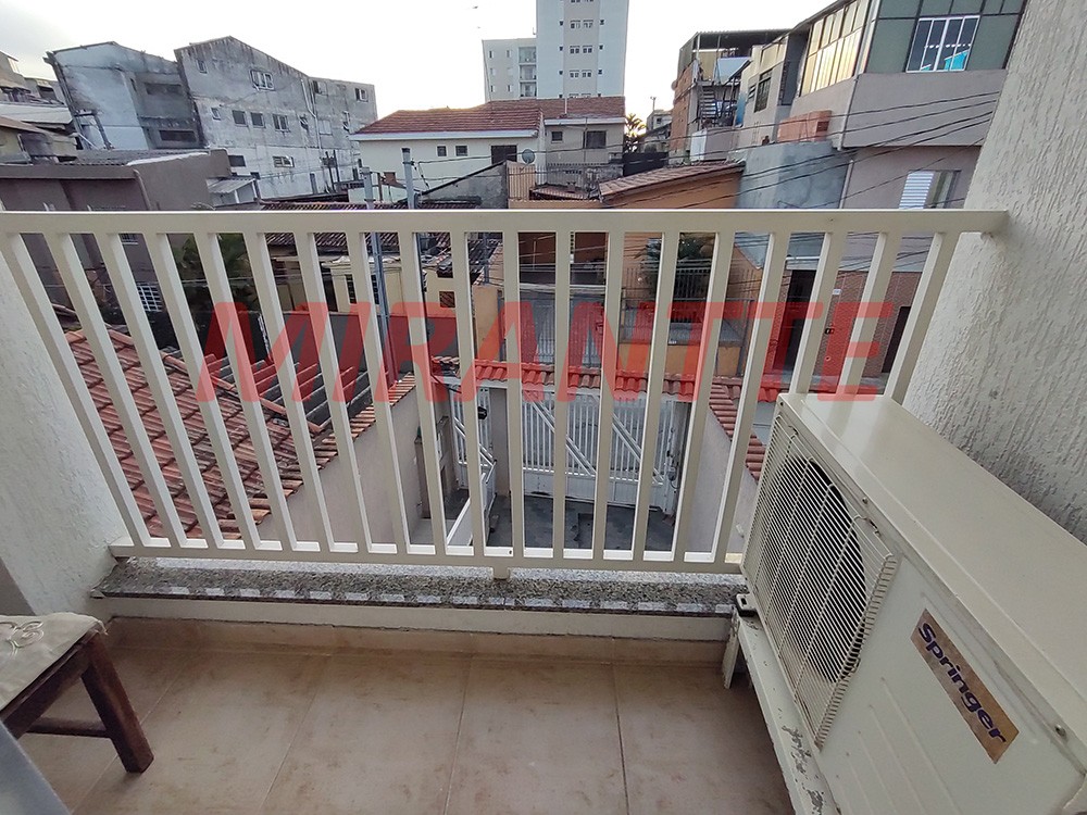Sobrado de 300m² com 3 quartos em Vila Aurora