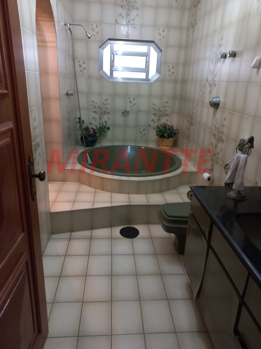 Sobrado de 500m² com 5 quartos em Jardim Virginia Bianca