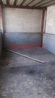 Comercial de 660m² em Santana
