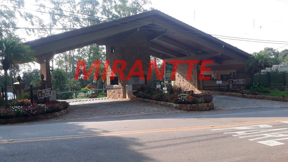 Terreno de 717m² em Serra Da Cantareira