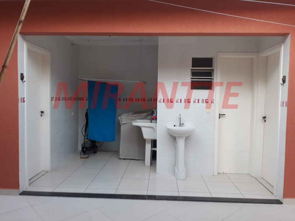 Casa terrea de 128m² com 3 quartos em Jardim Virginia Bianca