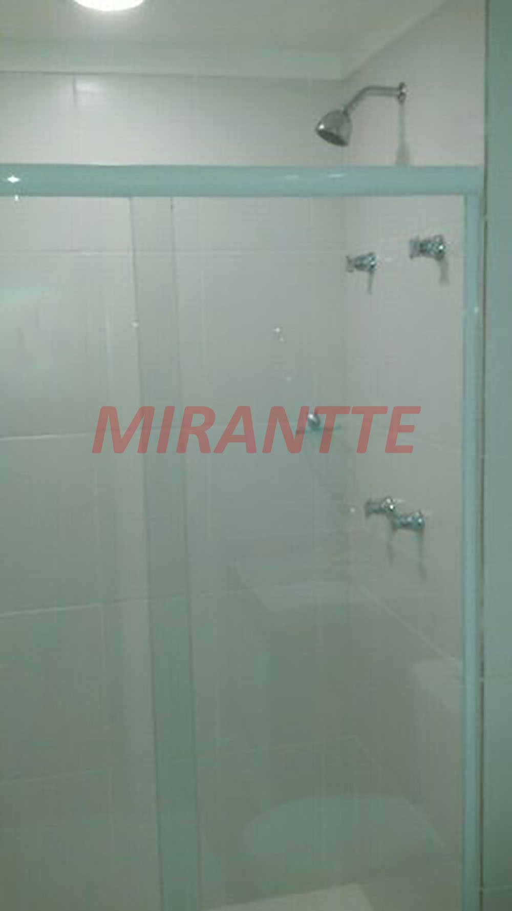Apartamento de 76m² com 3 quartos em Picanço