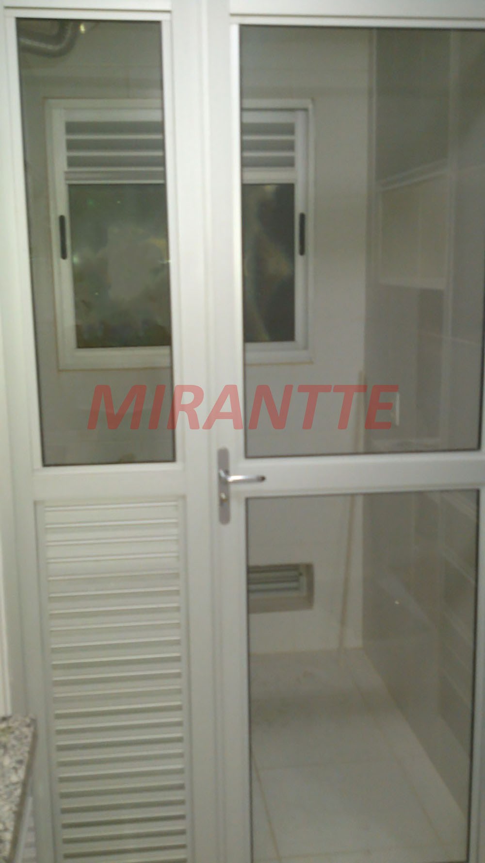 Apartamento de 76m² com 3 quartos em Picanço