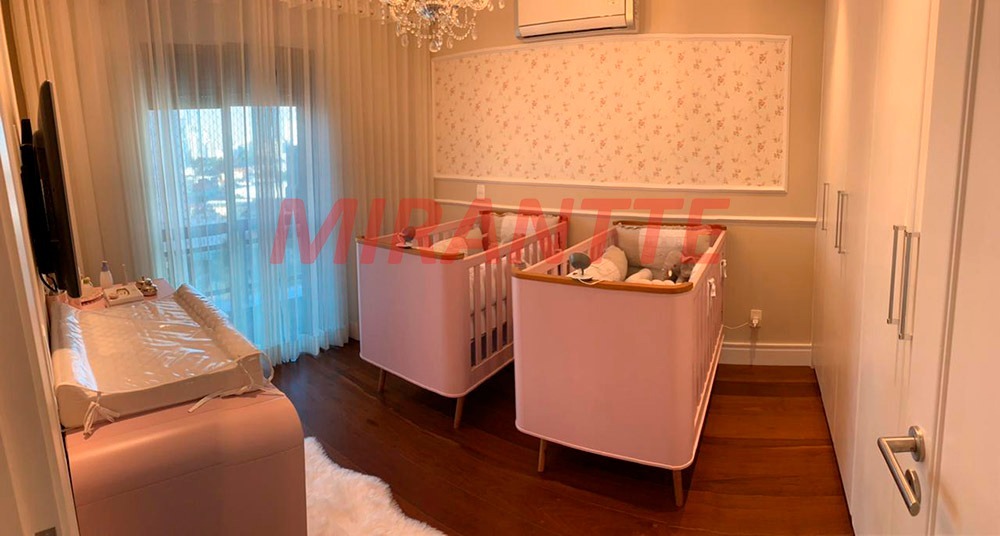 Apartamento de 209m² com 3 quartos em Santana