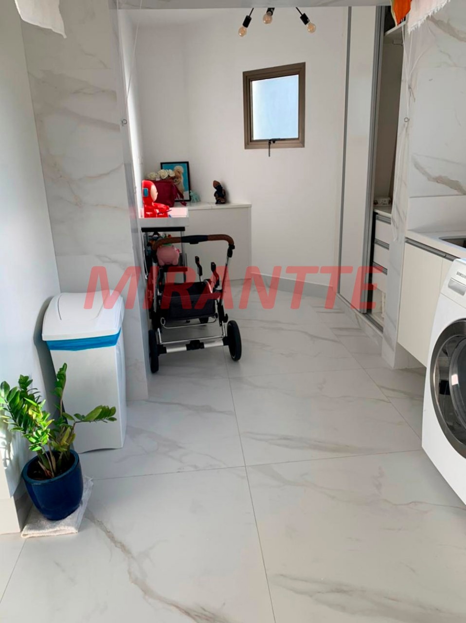 Apartamento de 209m² com 3 quartos em Santana