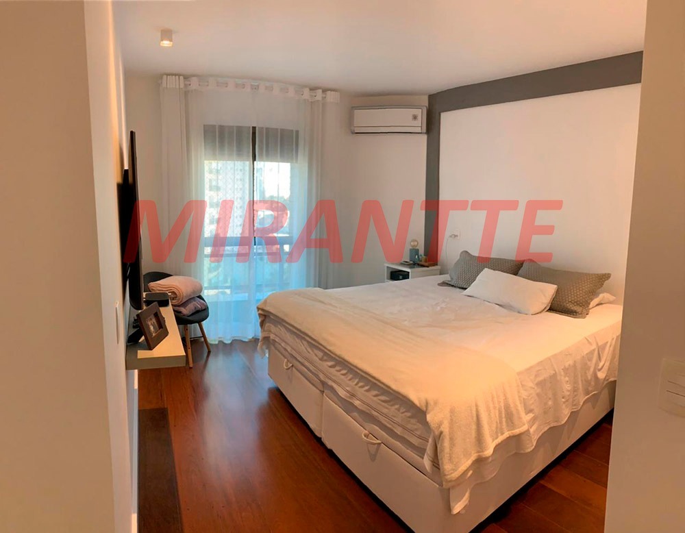 Apartamento de 209m² com 3 quartos em Santana