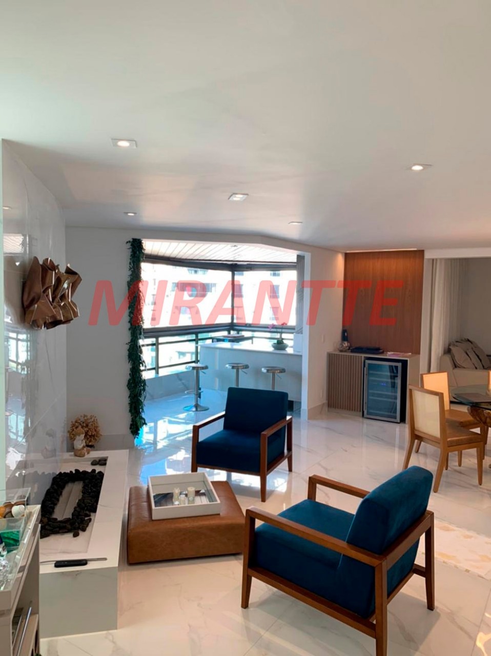 Apartamento de 209m² com 3 quartos em Santana