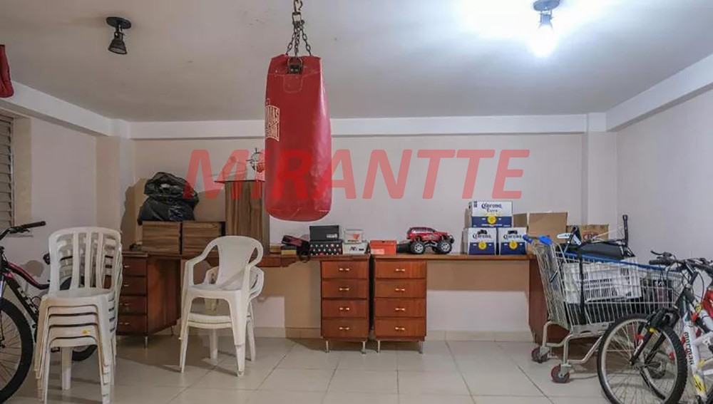 Sobrado de 338m² com 3 quartos em Imirim