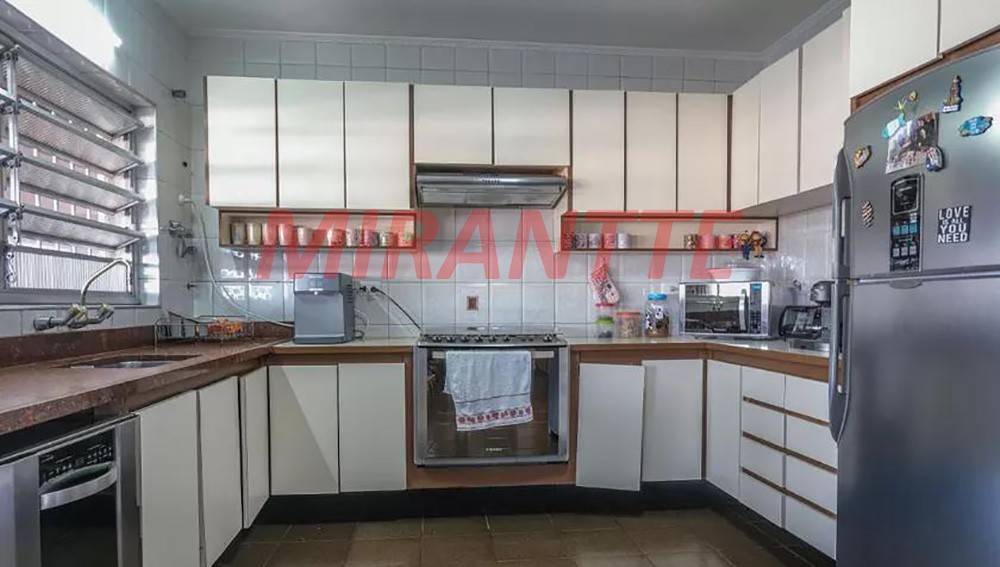 Sobrado de 338m² com 3 quartos em Imirim