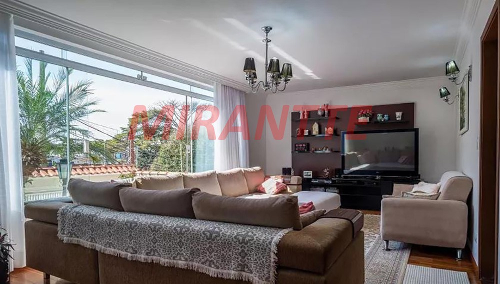 Sobrado de 338m² com 3 quartos em Imirim