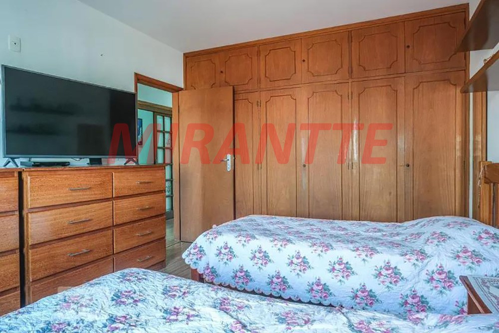 Sobrado de 338m² com 3 quartos em Imirim