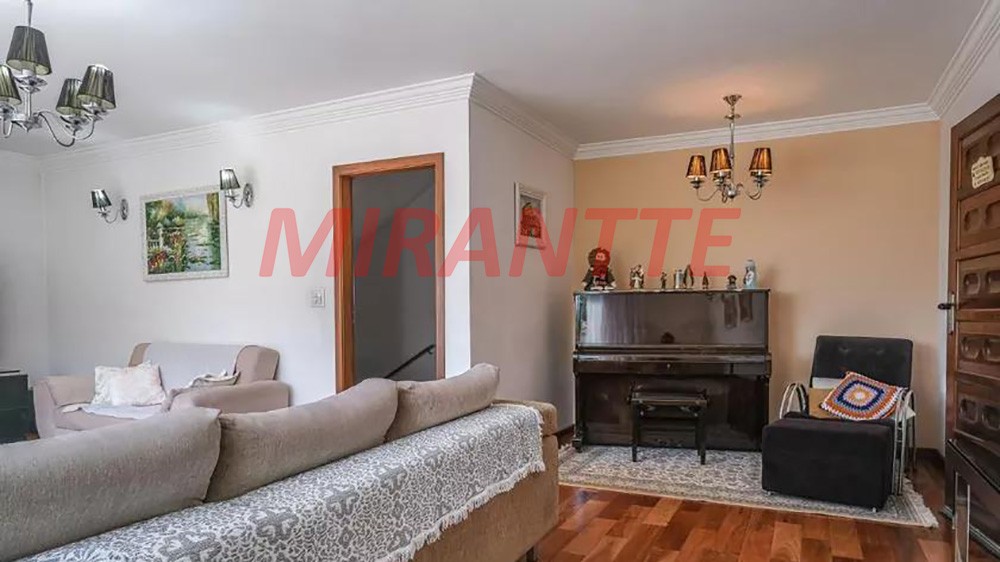 Sobrado de 338m² com 3 quartos em Imirim