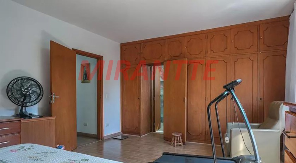 Sobrado de 338m² com 3 quartos em Imirim