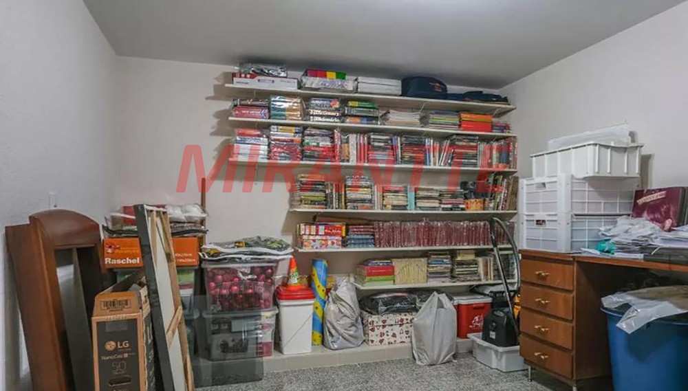Sobrado de 338m² com 3 quartos em Imirim