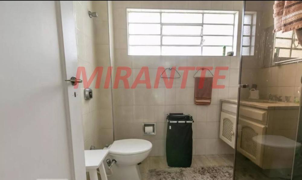 Sobrado de 215m² com 4 quartos em Jardim São Paulo