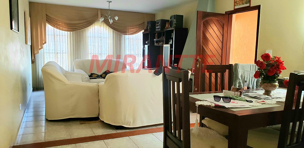 Sobrado de 240m² com 3 quartos em Vila Albertina