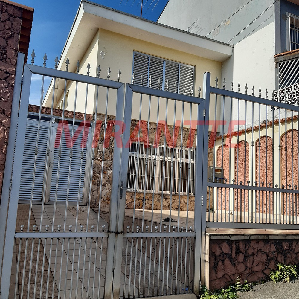 Sobrado de 179m² com 3 quartos em Vila Gustavo