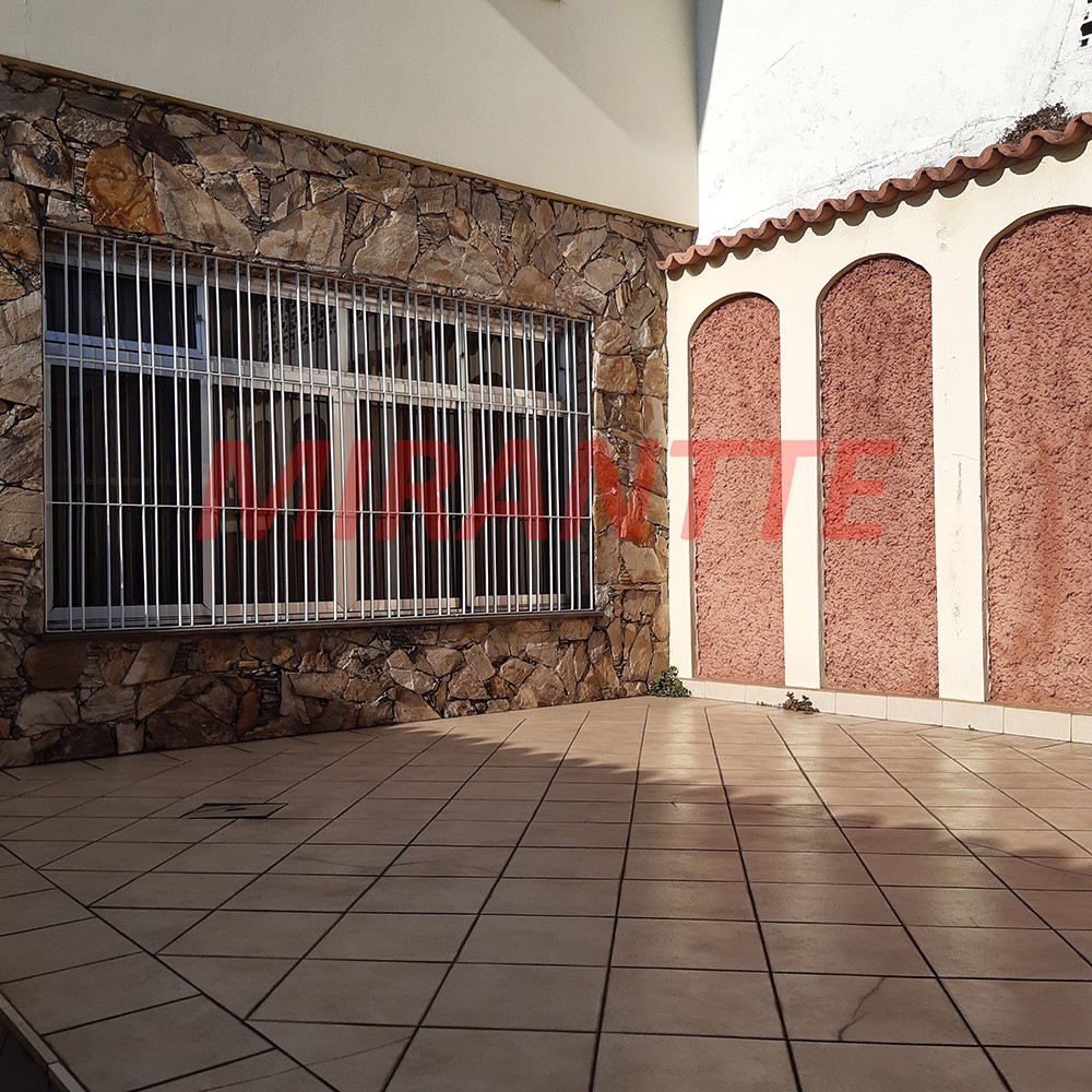 Sobrado de 179m² com 3 quartos em Vila Gustavo
