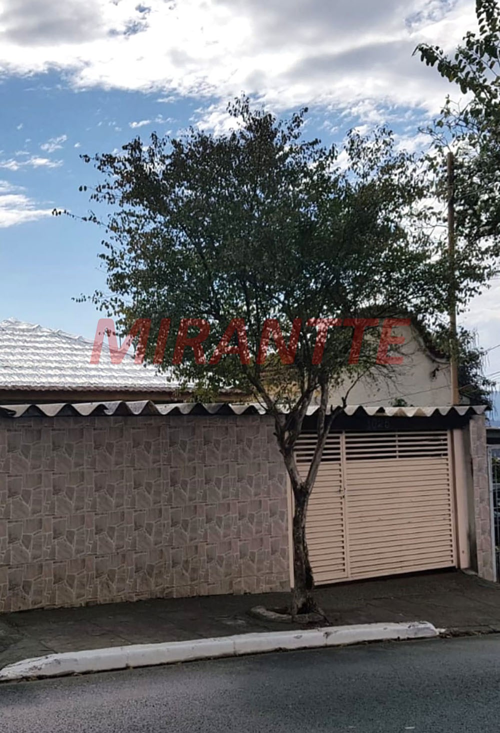 Casa terrea de 80m² com 2 quartos em Vila Mazzei