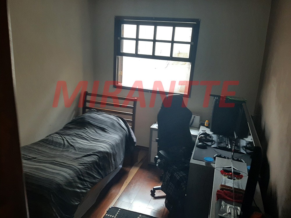 Casa terrea de 128m² com 3 quartos em Vila Amalia
