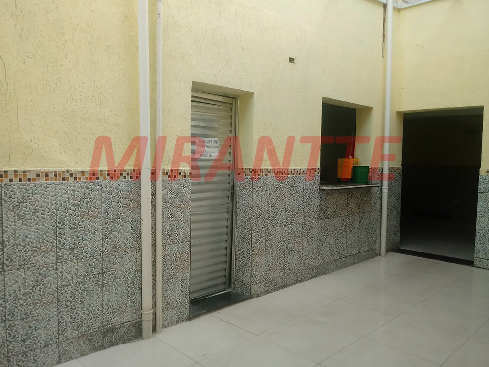 Comercial de 408m² em Água Branca