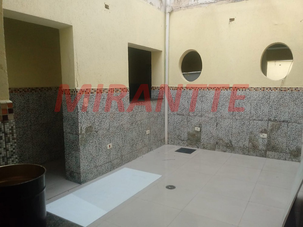 Comercial de 408m² em Água Branca