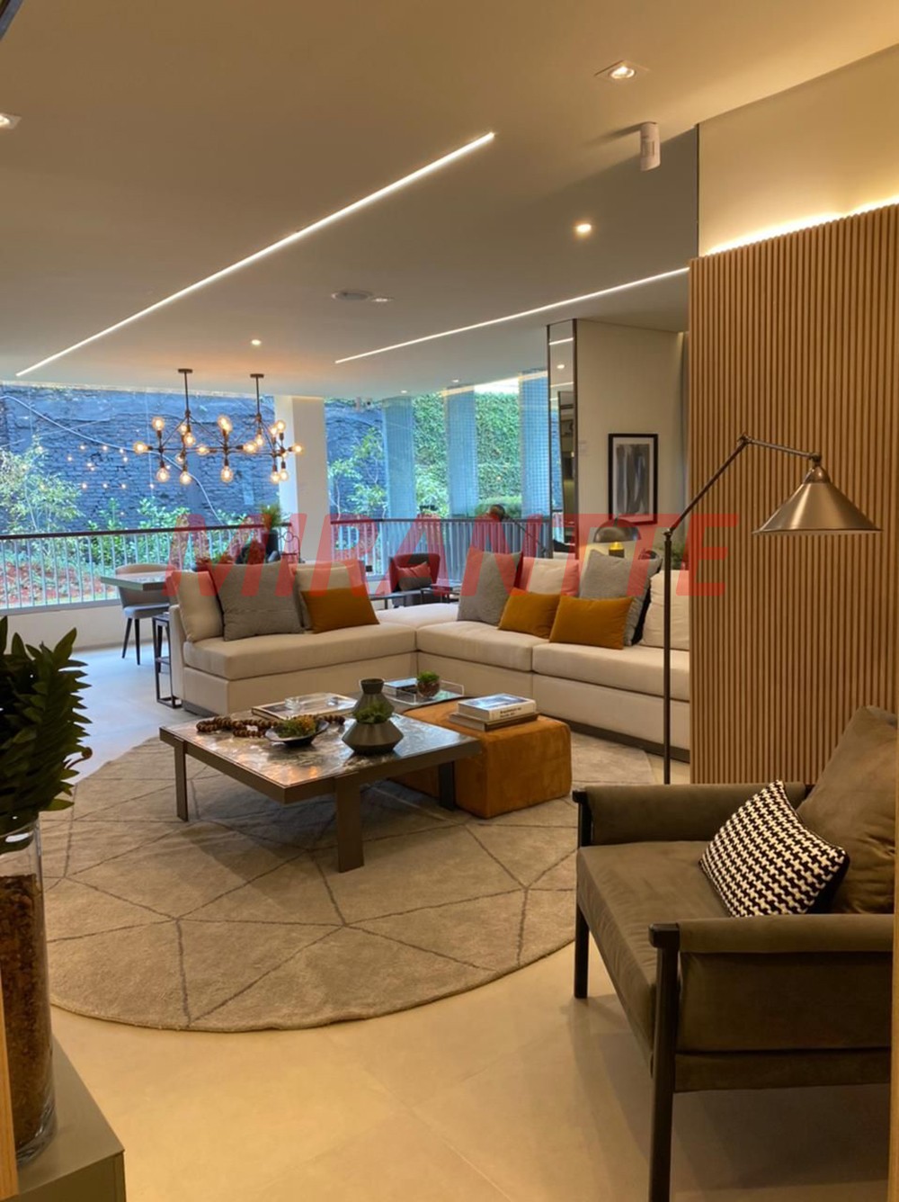 Apartamento de 96m² com 3 quartos em Vila Madalena