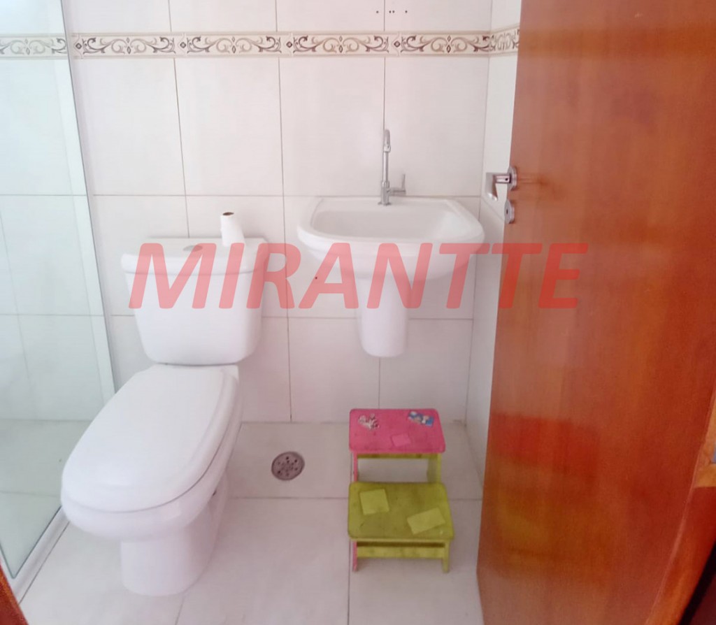 Sobrado de 125m² com 3 quartos em Jardim Cocaia