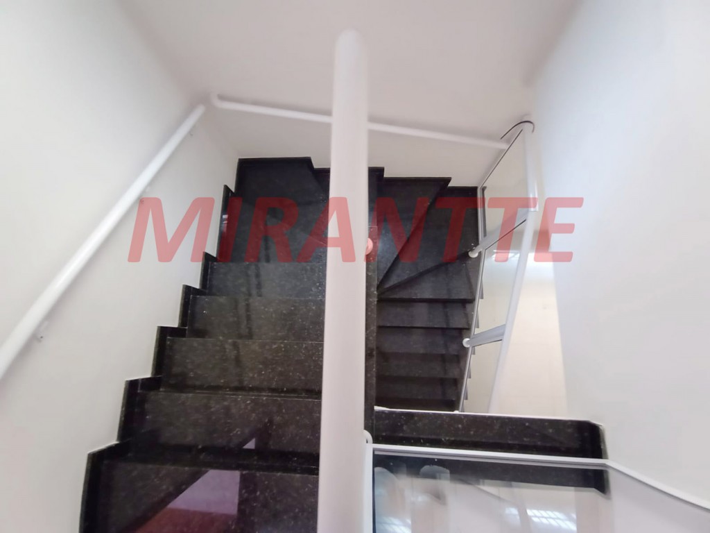 Sobrado de 125m² com 3 quartos em Jardim Cocaia