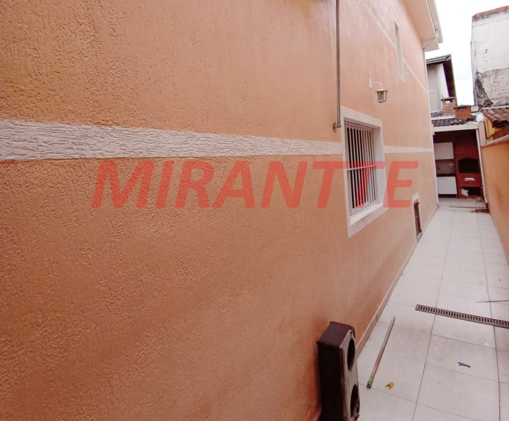 Sobrado de 125m² com 3 quartos em Jardim Cocaia
