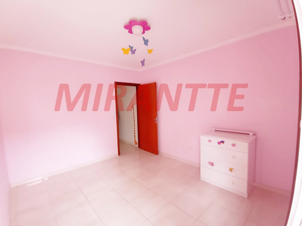 Sobrado de 125m² com 3 quartos em Jardim Cocaia