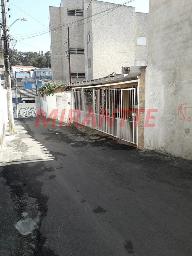 Casa terrea de 100m² com 3 quartos em Vila Mazzei