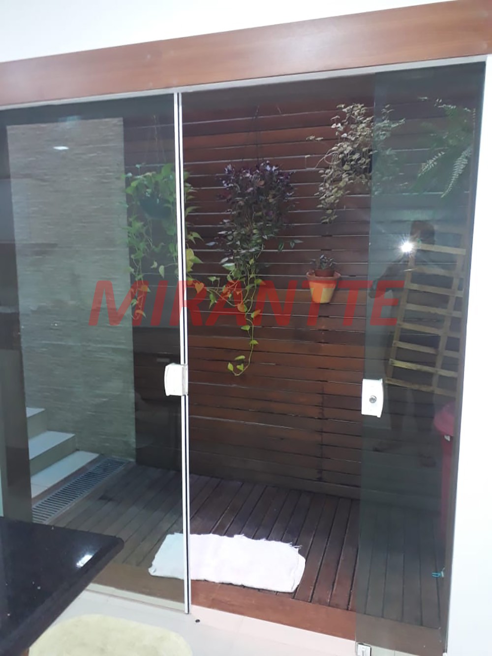 Sobrado de 180m² em Parque Vitória