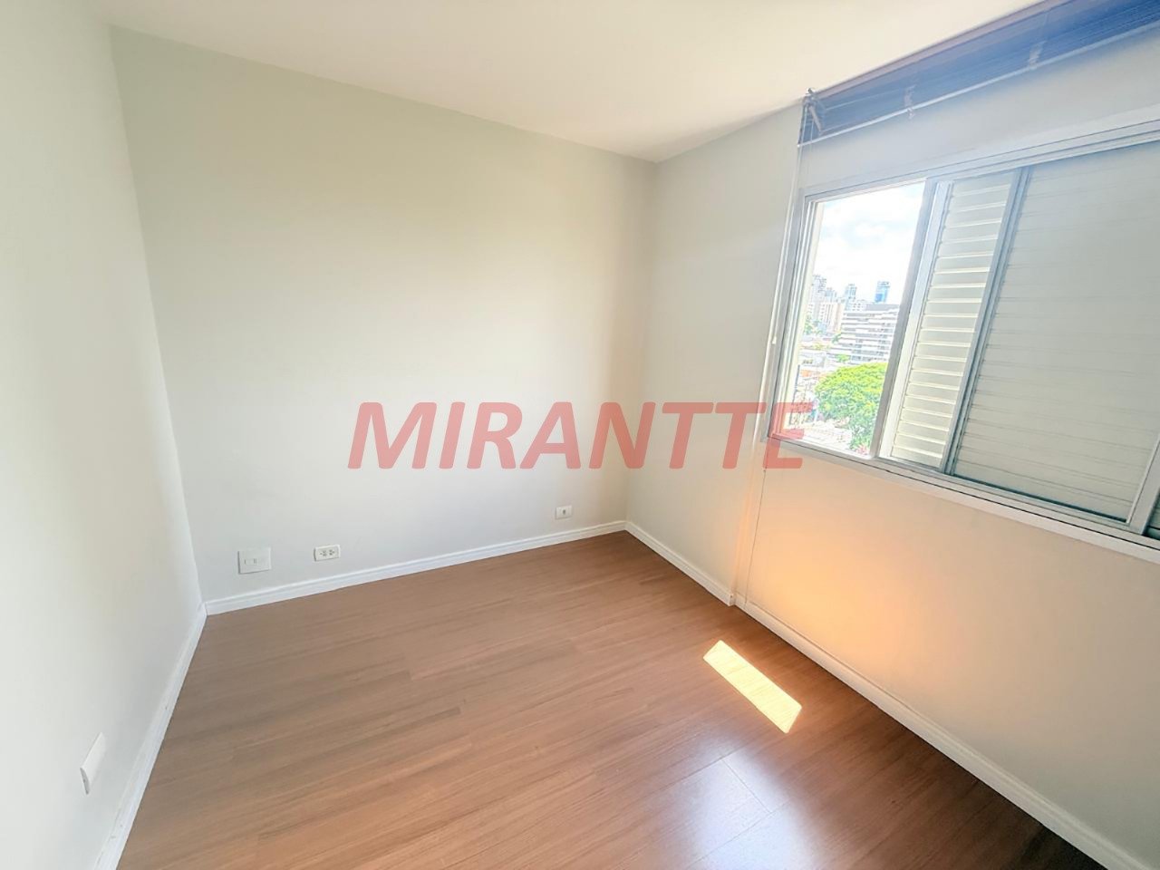 Apartamento de 65m² com 2 quartos em Santana