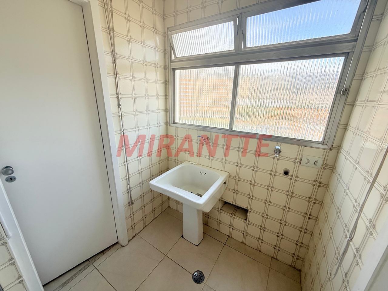 Apartamento de 65m² com 2 quartos em Santana