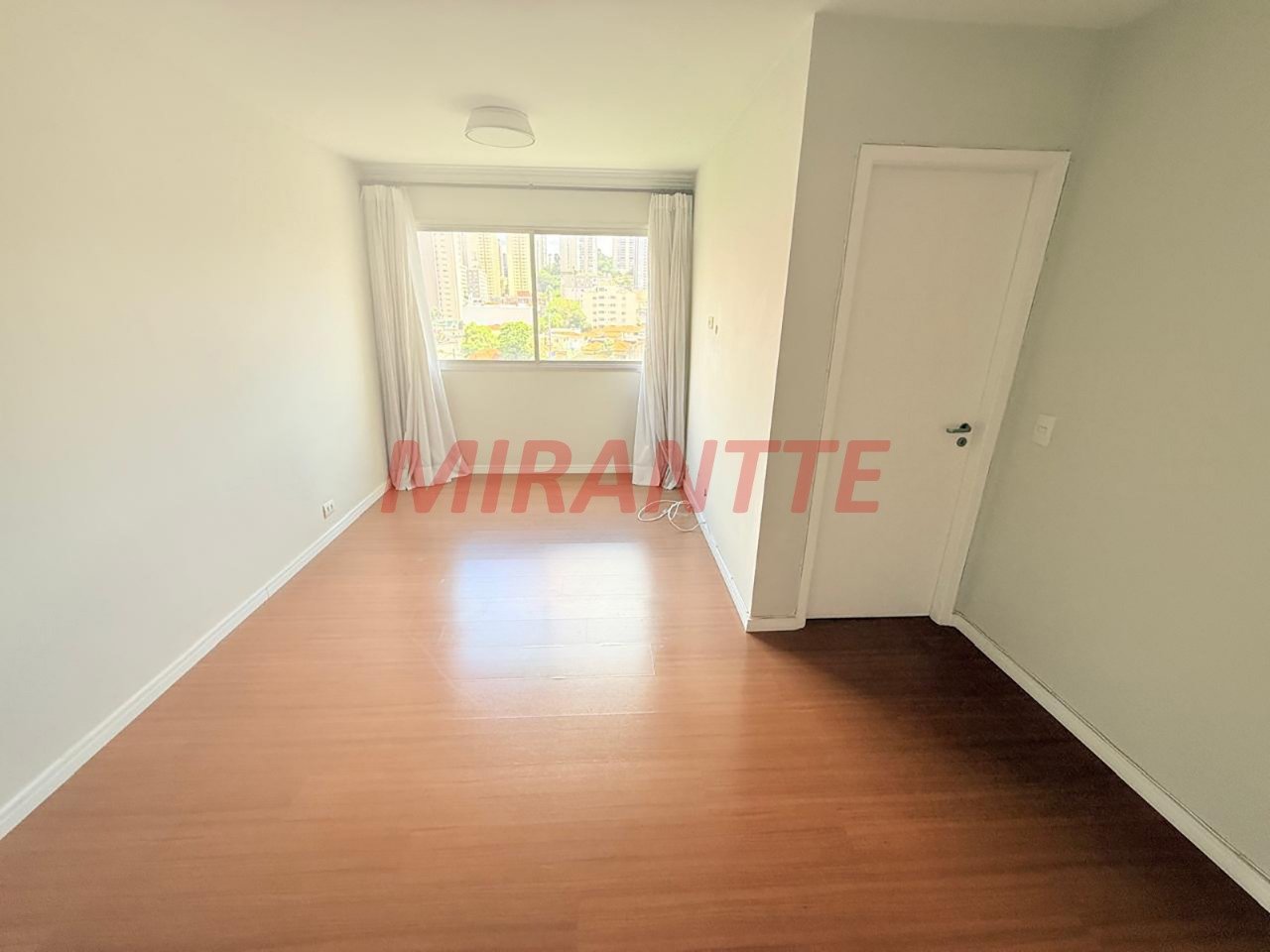 Apartamento de 65m² com 2 quartos em Santana
