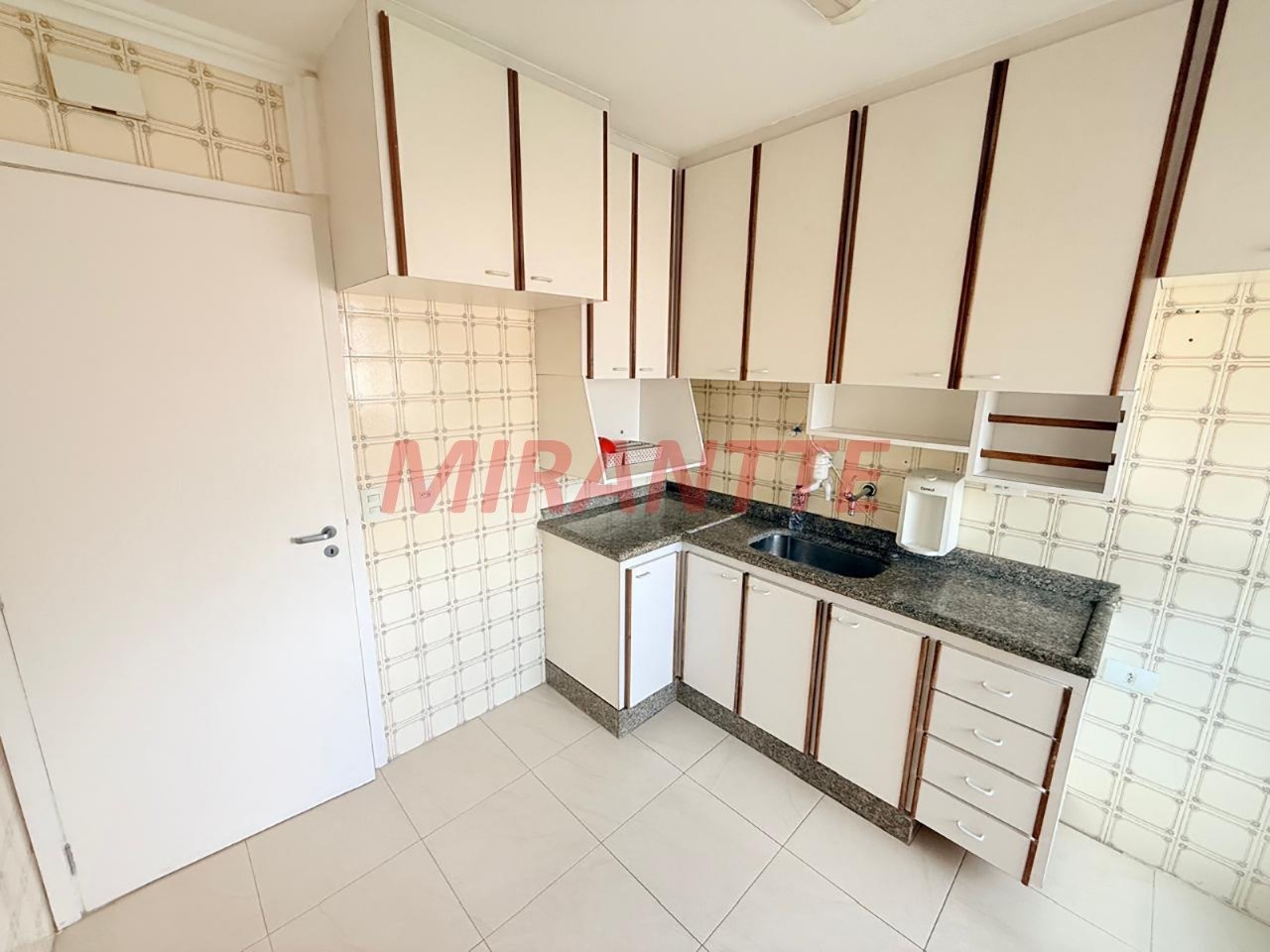 Apartamento de 65m² com 2 quartos em Santana