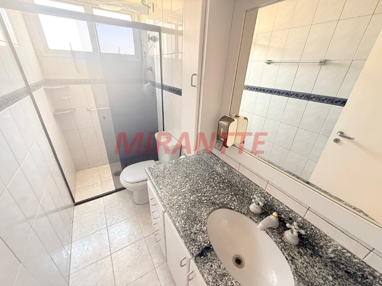 Apartamento de 65m² com 2 quartos em Santana
