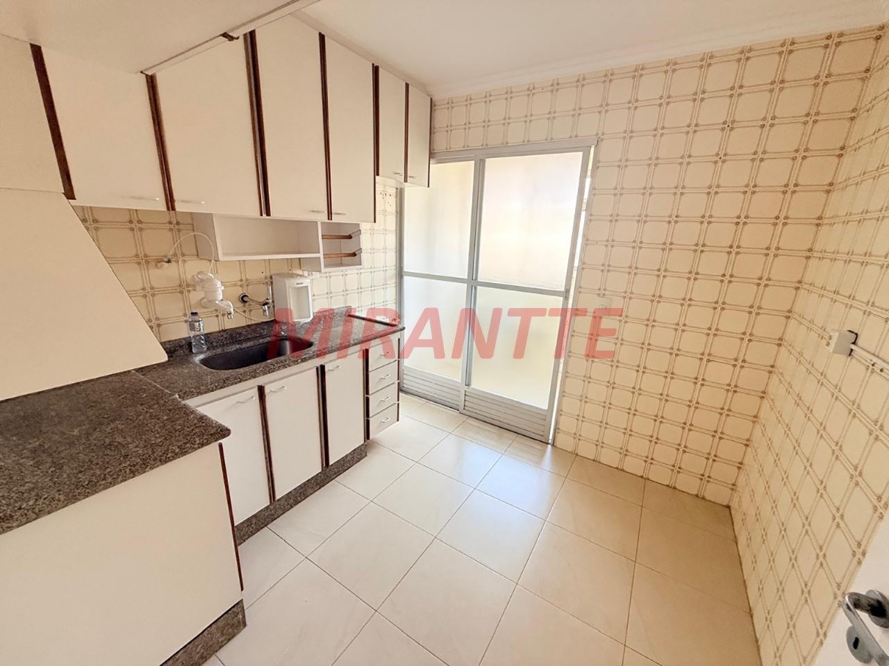 Apartamento de 65m² com 2 quartos em Santana